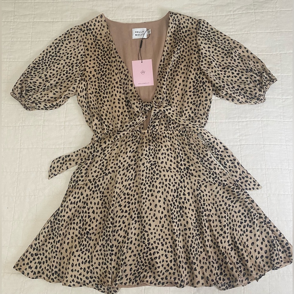 “Hello Molly” medium/size 6 - leopard print front tie dress
